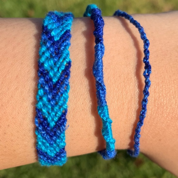 3 Woven Friendship Bracelets (Blue) - Picture 3 of 8